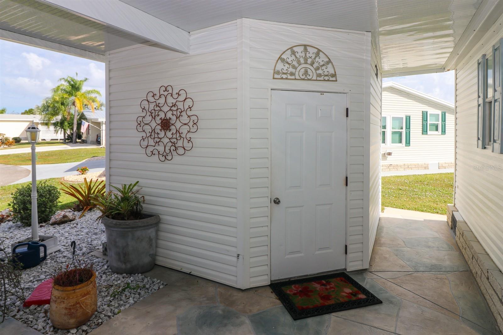 Image 4 of 59 For 27110 Jones Loop Rd Road 214