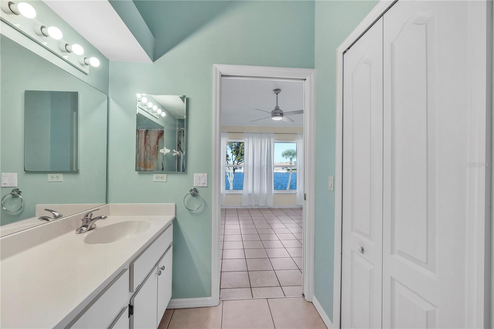 Image 22 of 38 For 11644 Egret Circle 1307