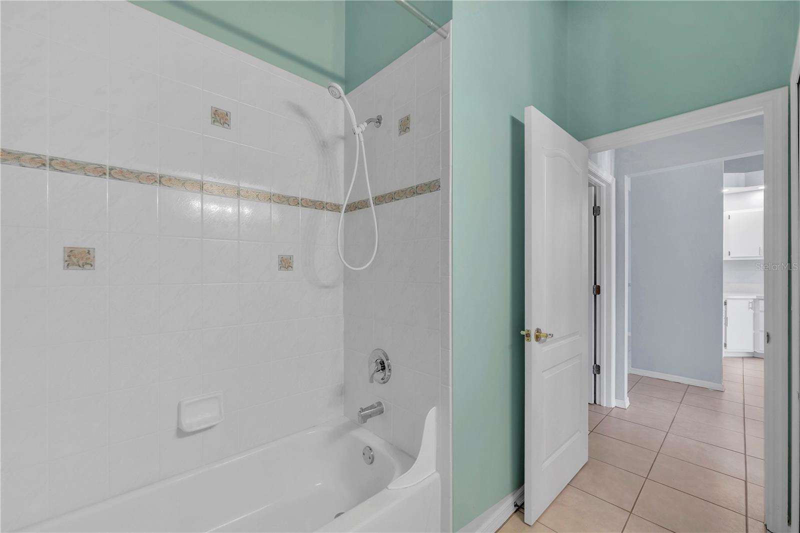 Image 27 of 38 For 11644 Egret Circle 1307