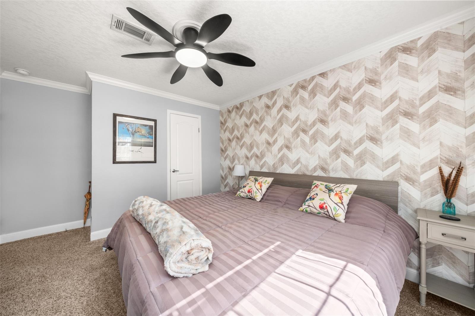 Image 18 of 39 For 15405 Old Parker Island Road