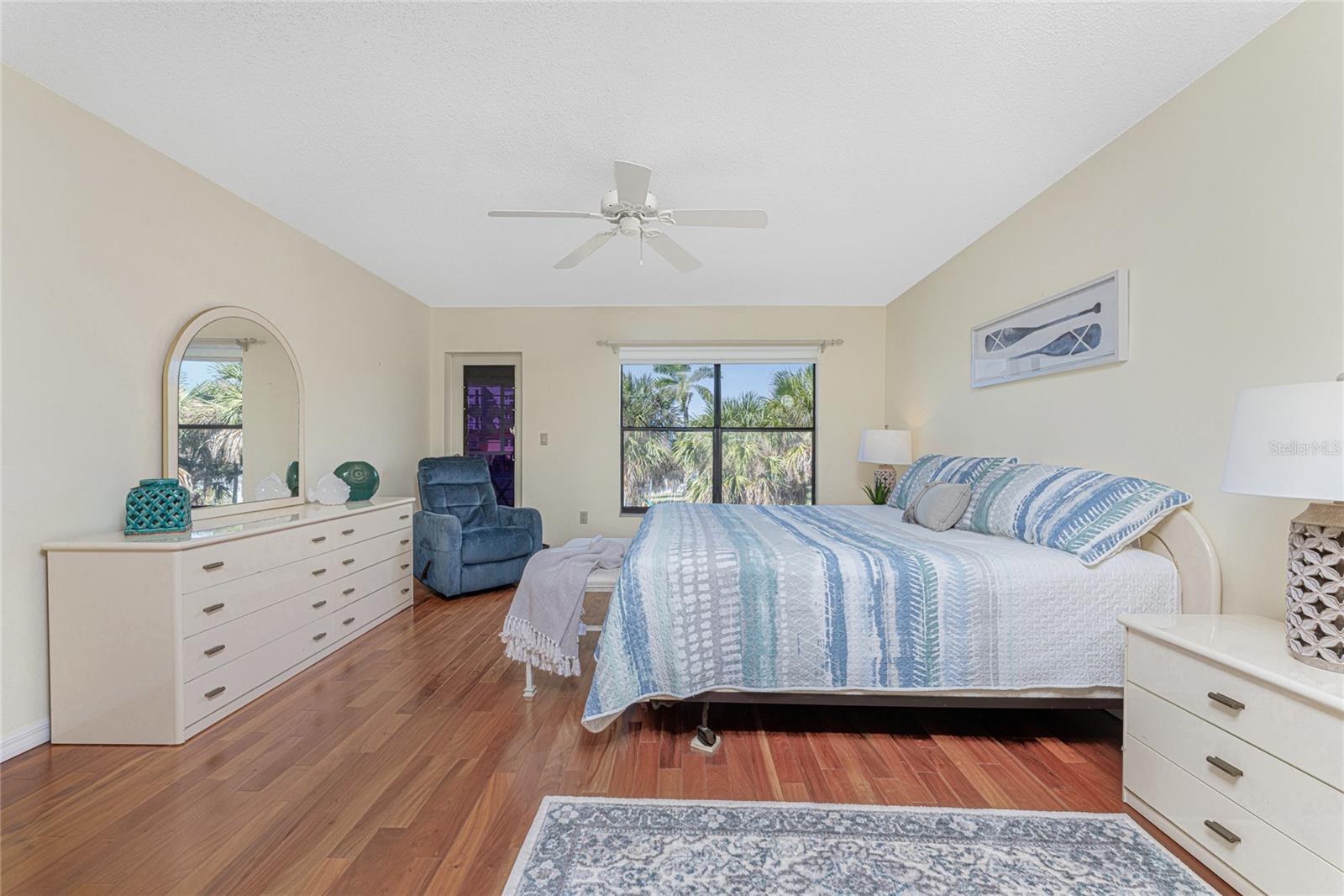 Image 19 of 51 For 3265 Sugarloaf Key Road 43b