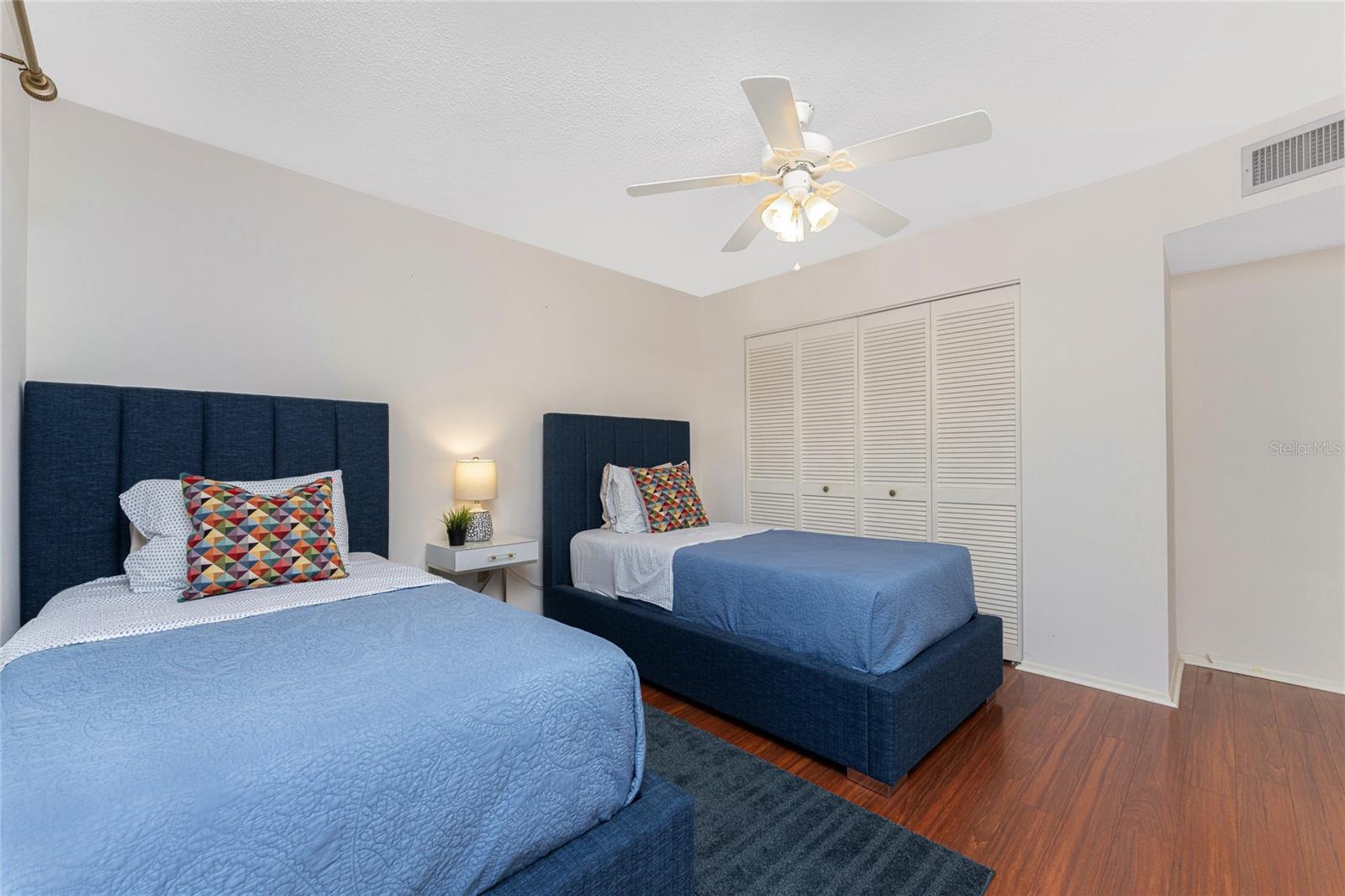 Image 24 of 51 For 3265 Sugarloaf Key Road 43b