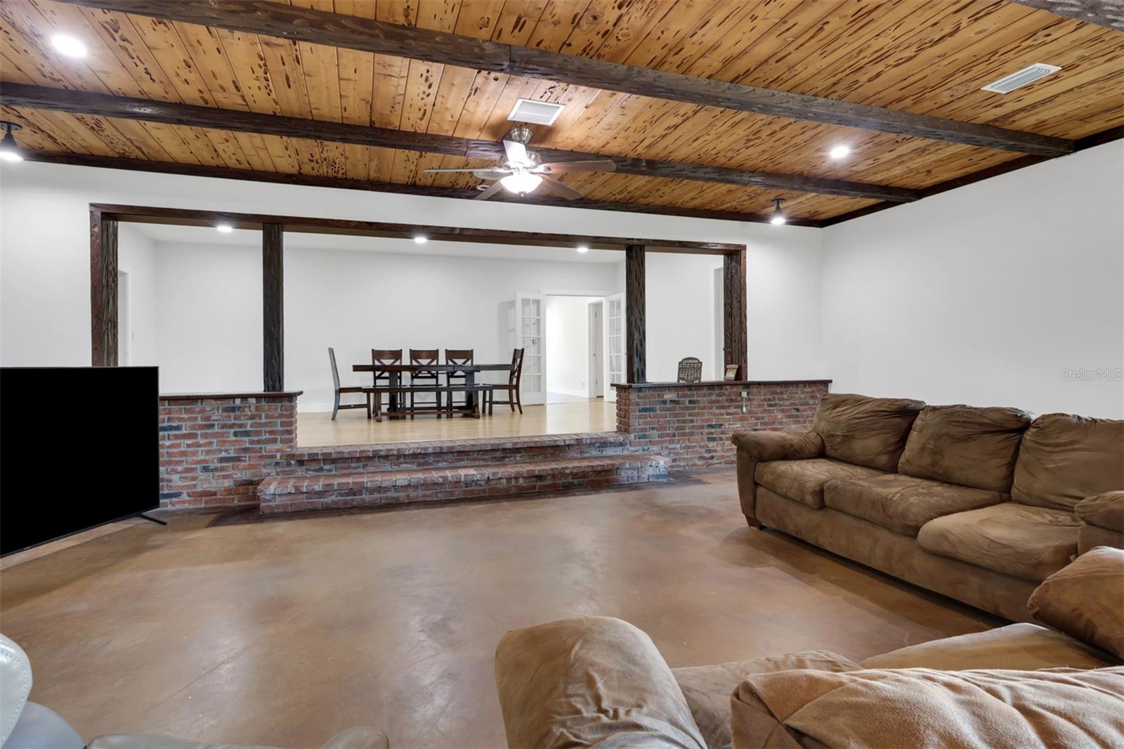 Image 7 of 45 For 3597 Co Rd 760 Road 760