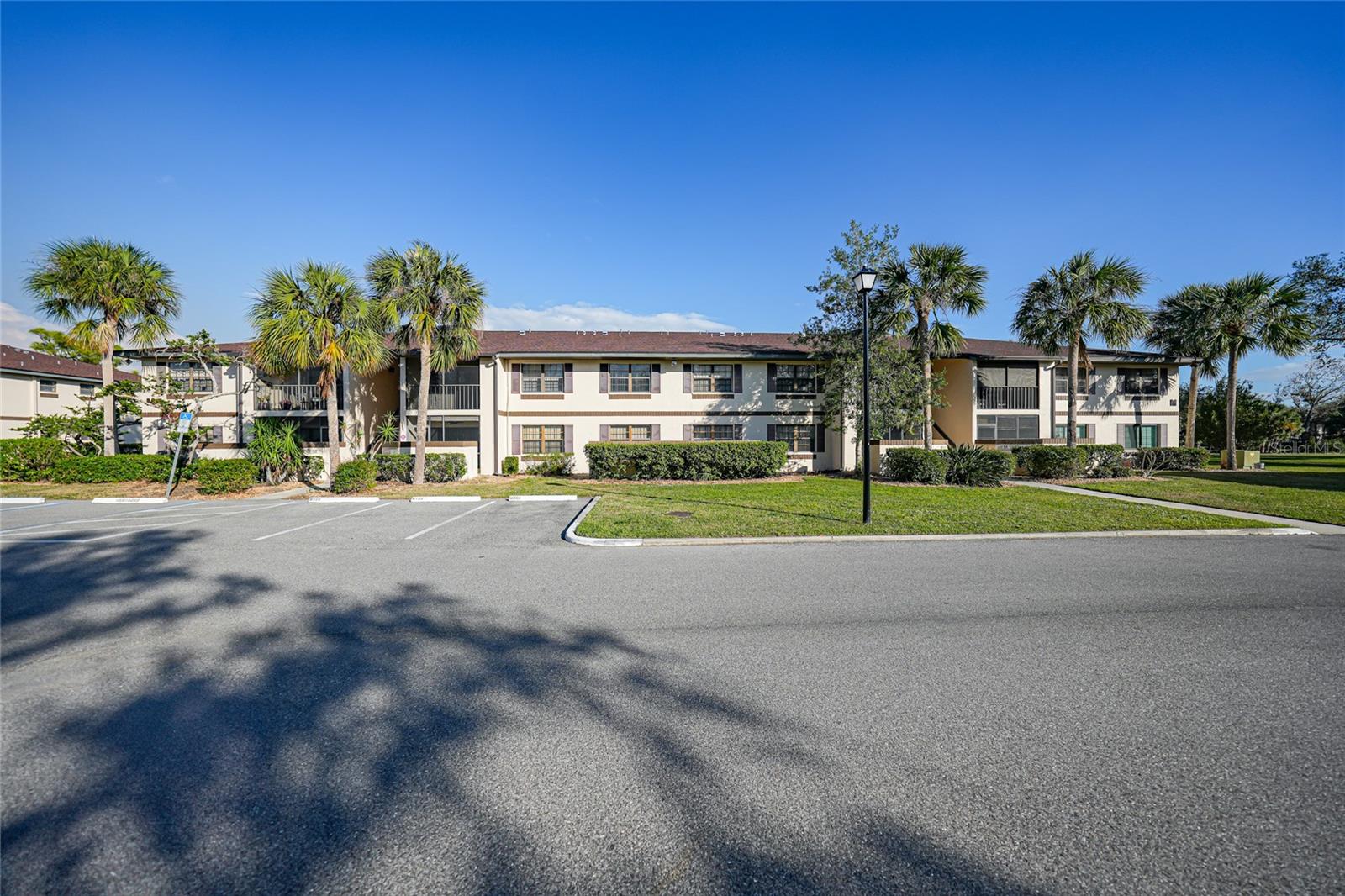 Image 32 of 35 For 19505 Quesada Avenue M107