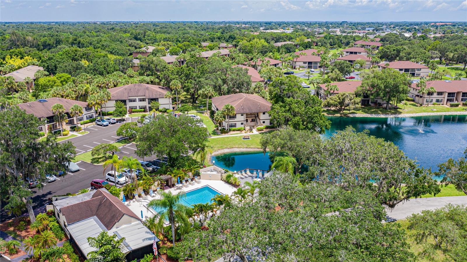 Image 5 of 35 For 19505 Quesada Avenue M107