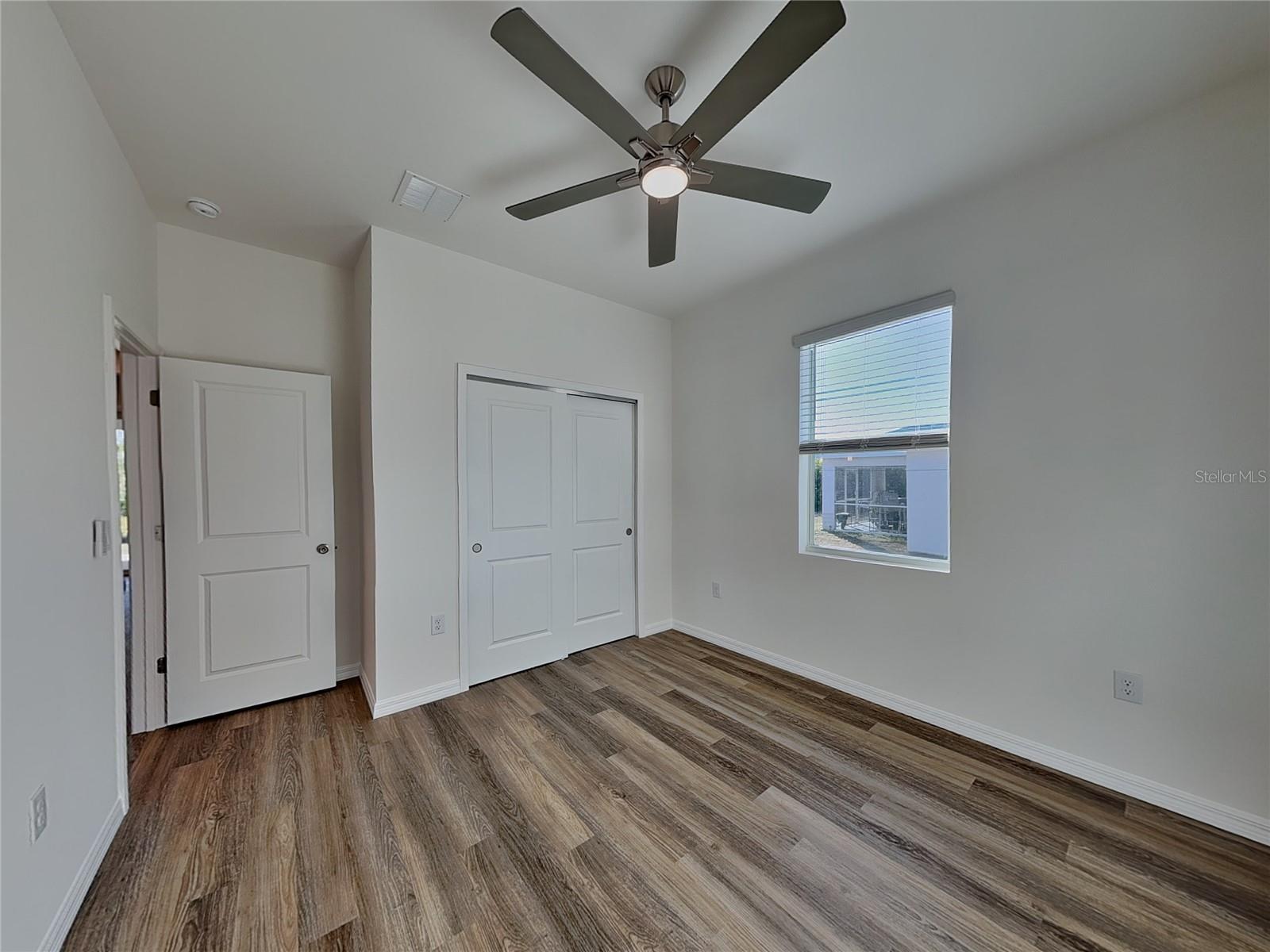 Image 14 of 18 For 17508 Waco Avenue