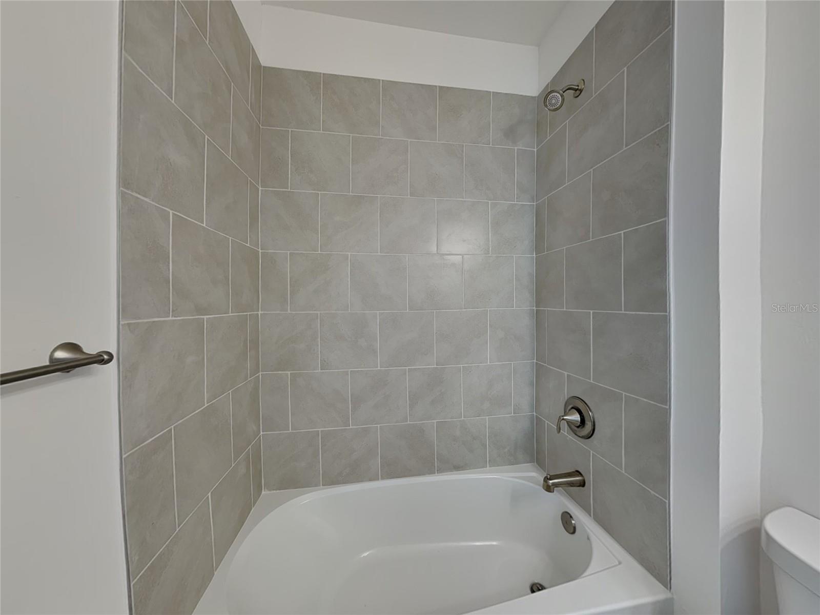 Image 15 of 18 For 17508 Waco Avenue