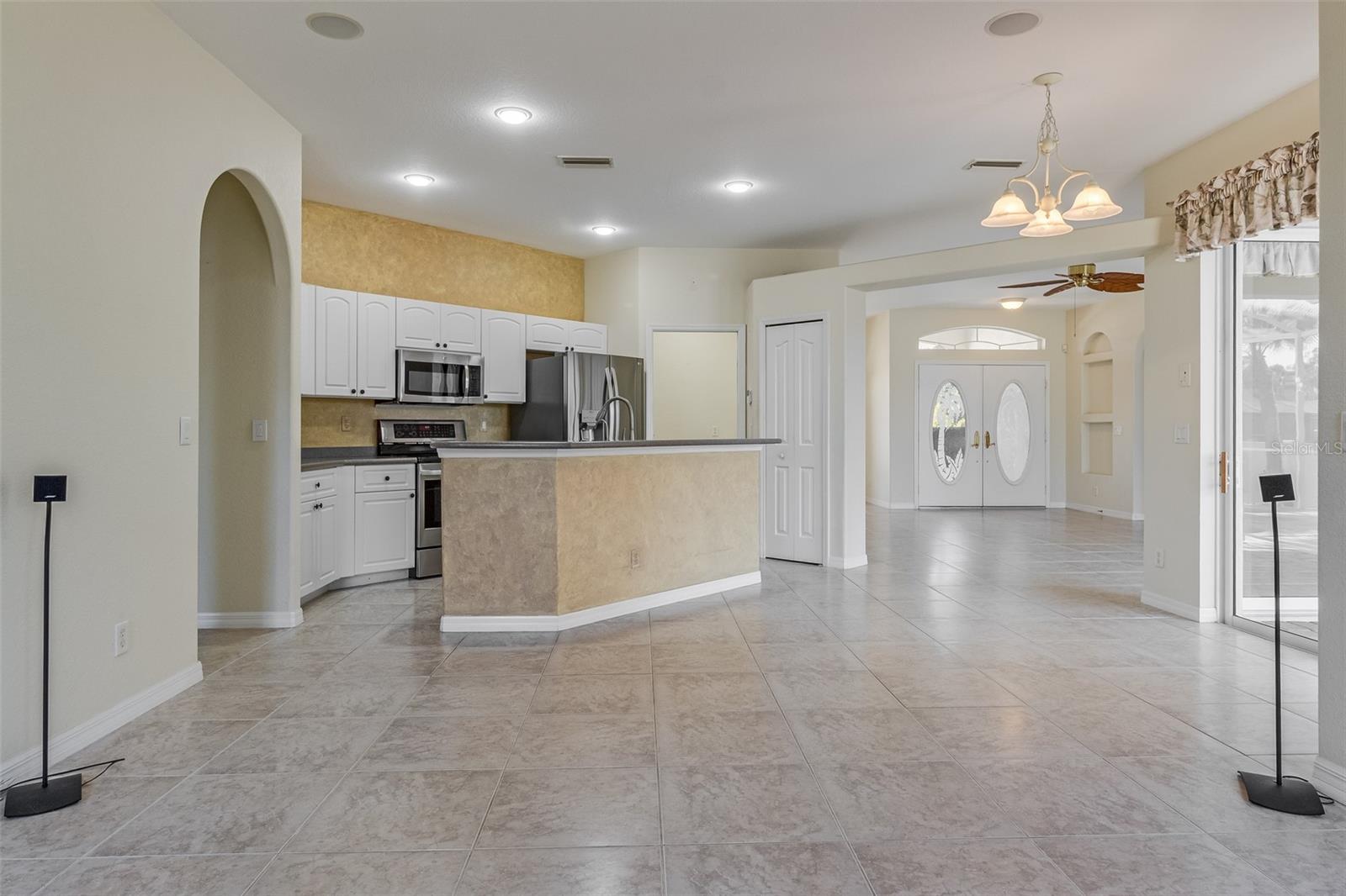 Image 12 of 44 For 1301 Marasco Lane