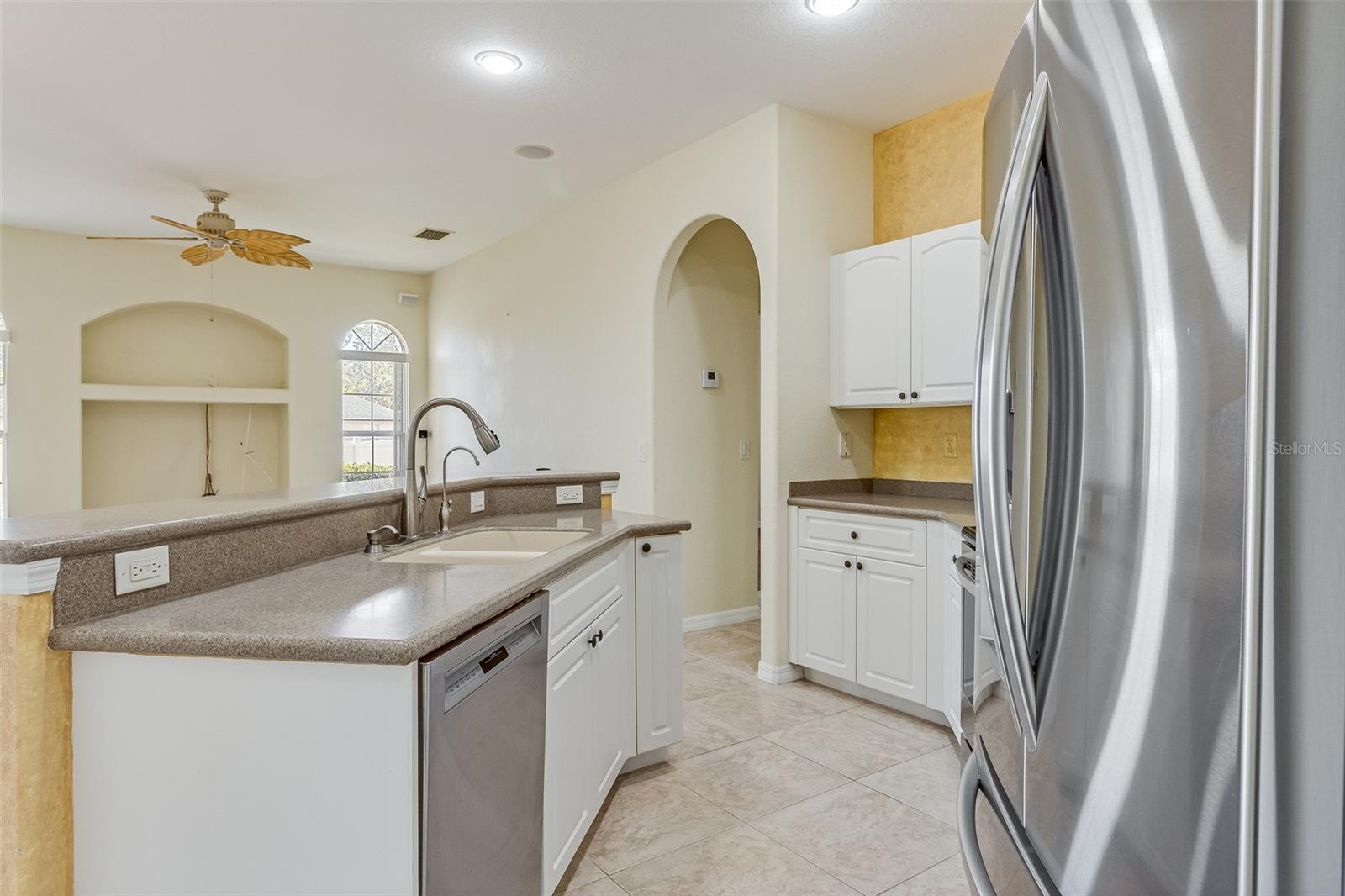 Image 18 of 44 For 1301 Marasco Lane