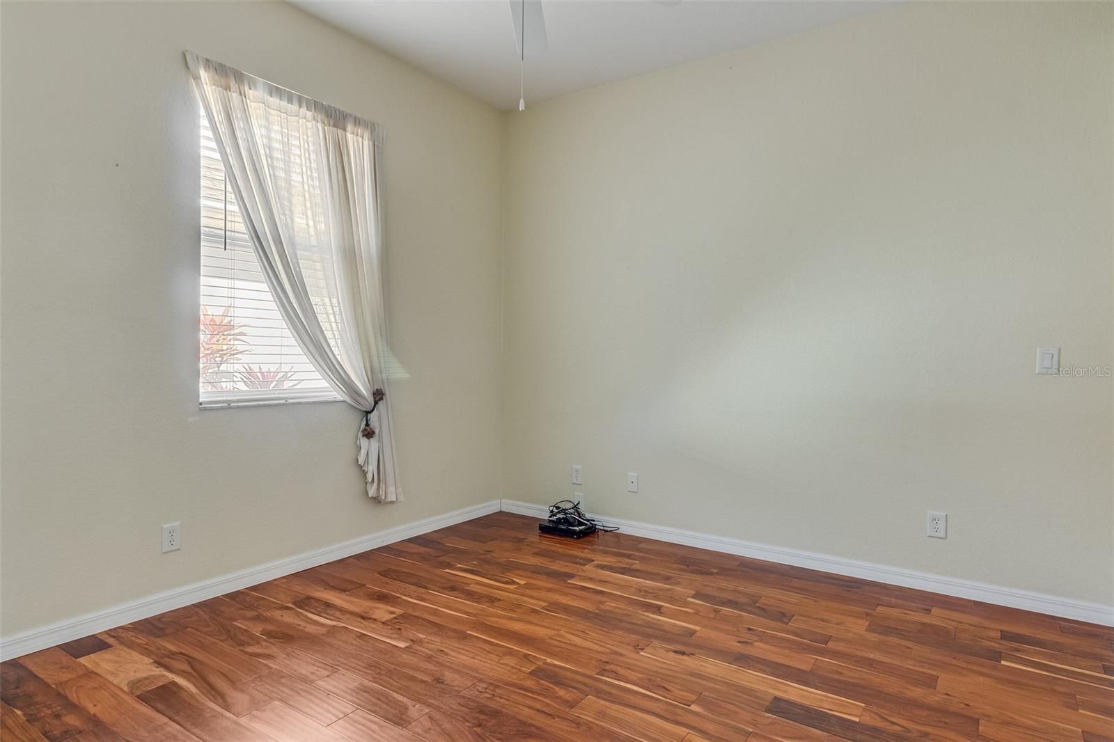 Image 27 of 44 For 1301 Marasco Lane