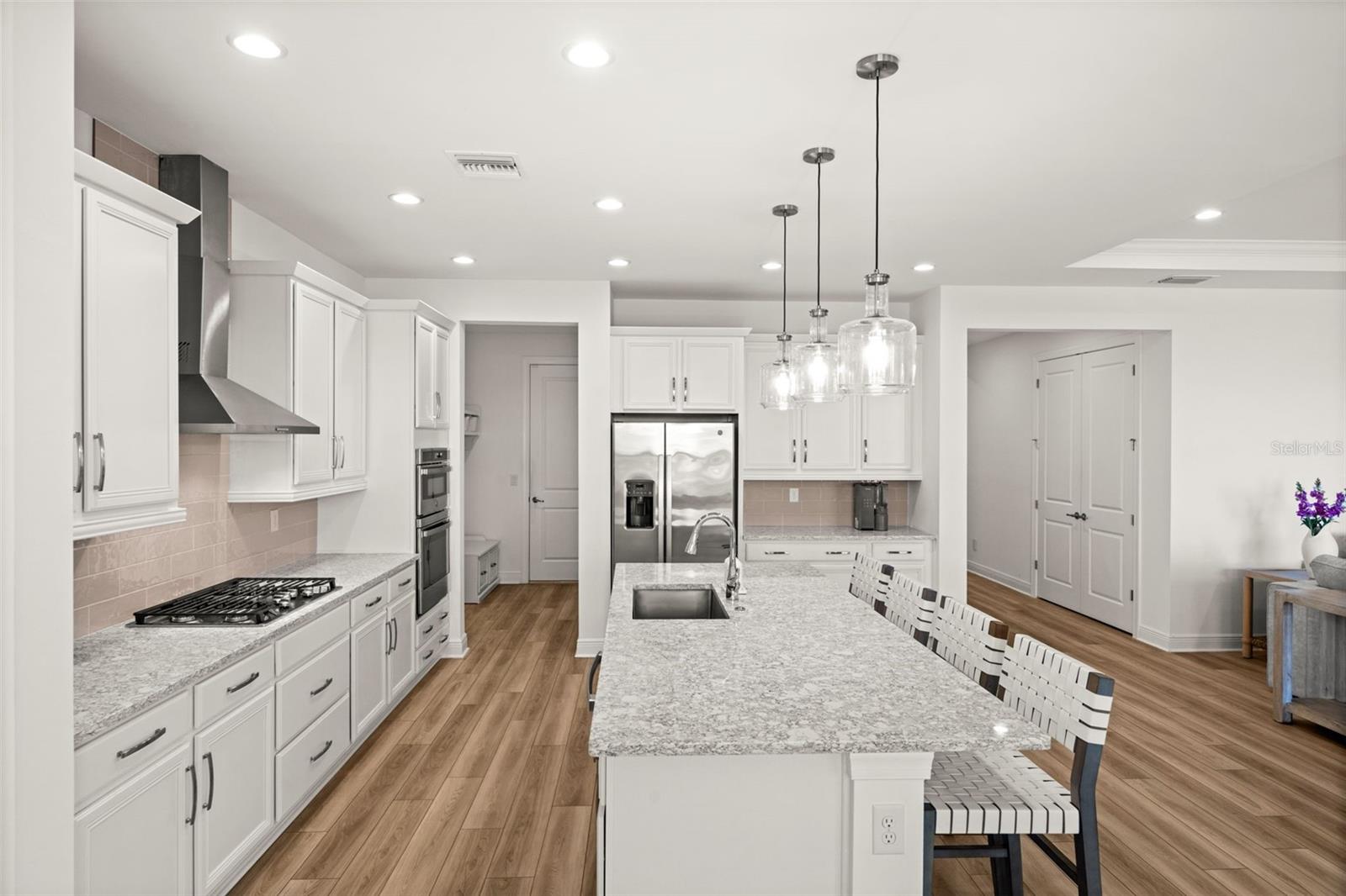 Image 7 of 48 For 44820 Kelsa Anne Loop