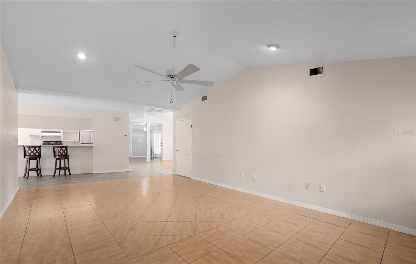 Image 15 of 46 For 1374 Salyers Street