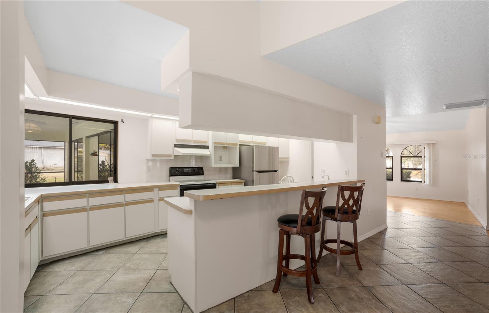 Image 17 of 46 For 1374 Salyers Street