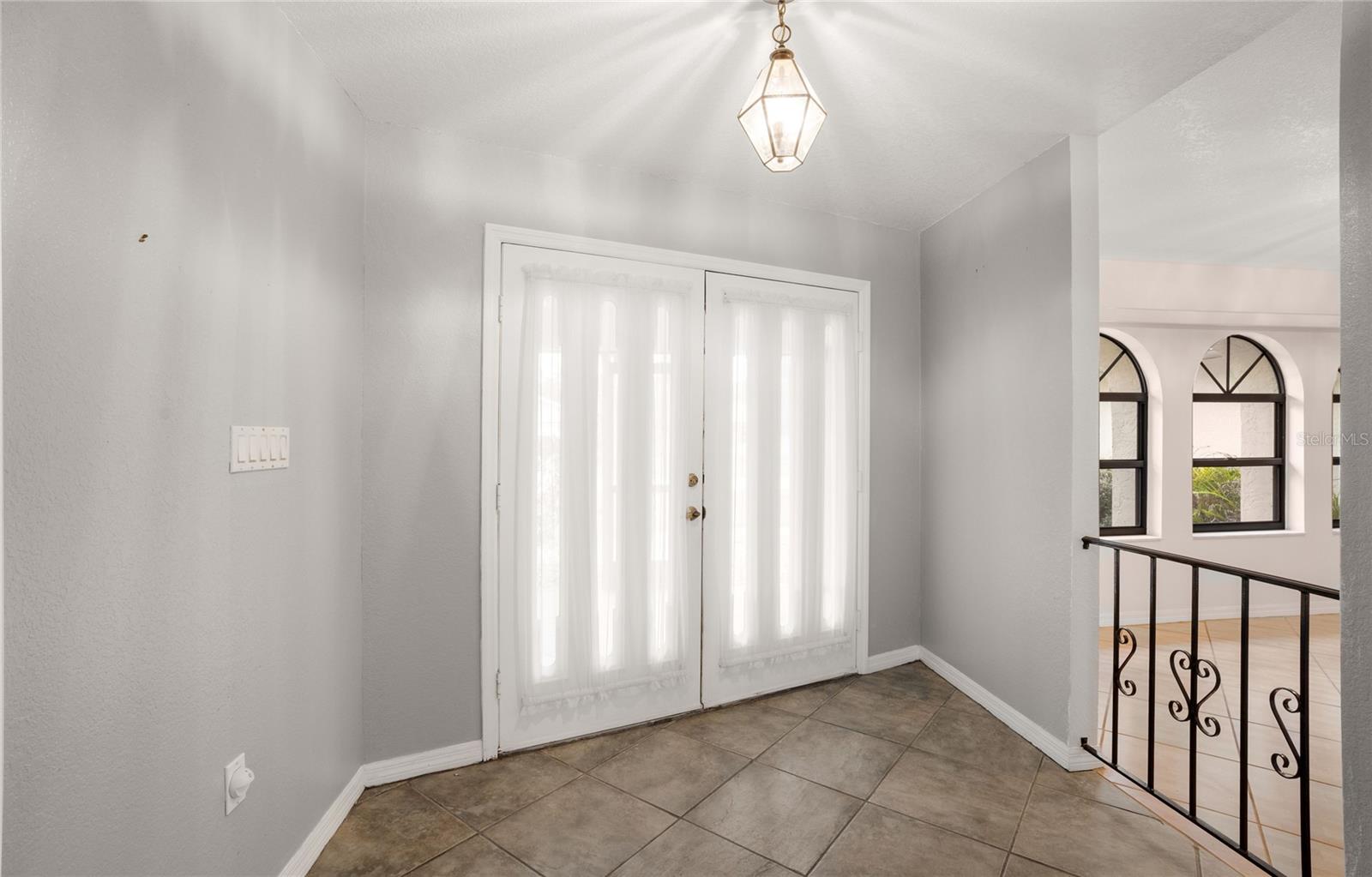 Image 8 of 46 For 1374 Salyers Street