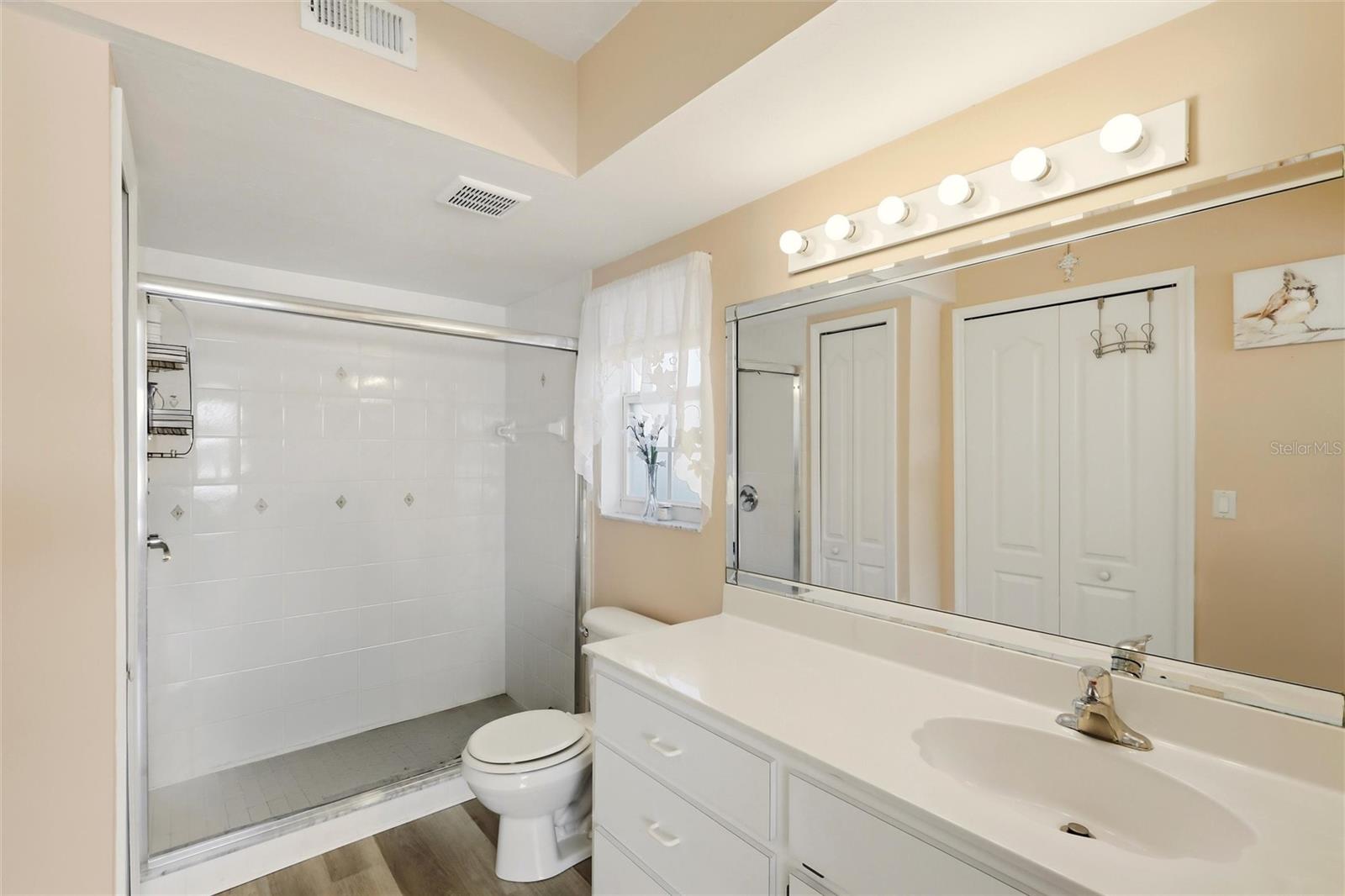 Image 24 of 32 For 11644 Egret Circle 1701