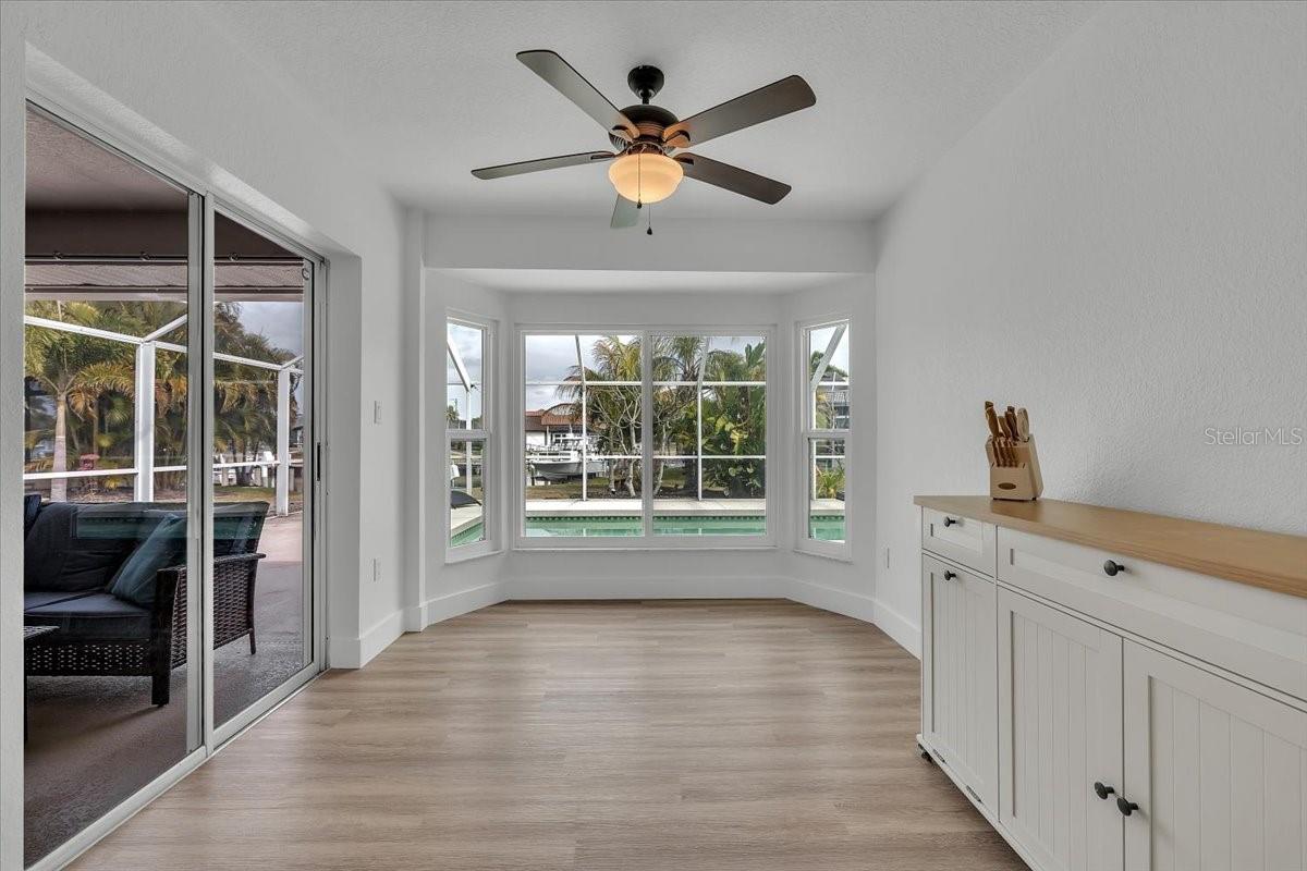 Image 12 of 48 For 840 Via Tunis