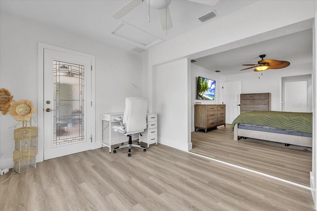 Image 18 of 48 For 840 Via Tunis