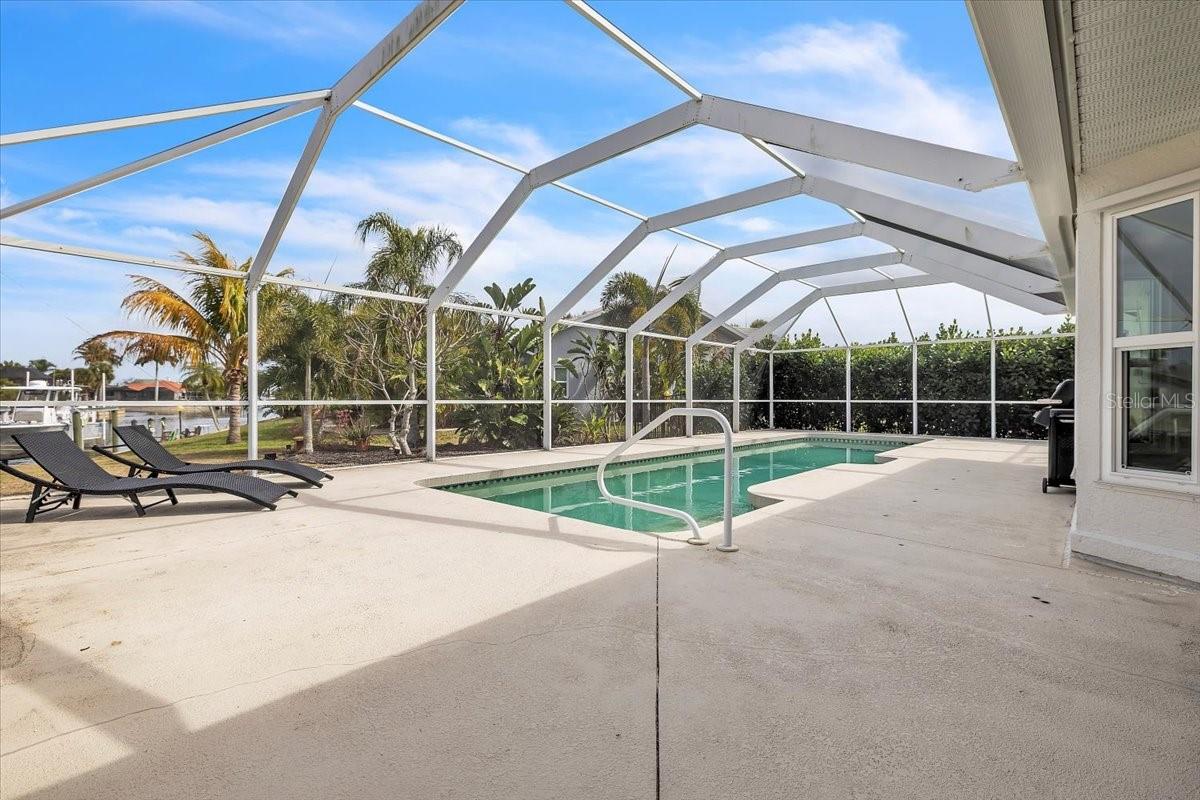 Image 3 of 48 For 840 Via Tunis