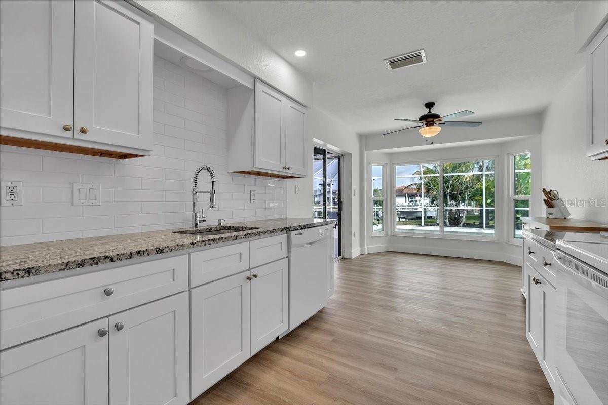 Image 9 of 48 For 840 Via Tunis