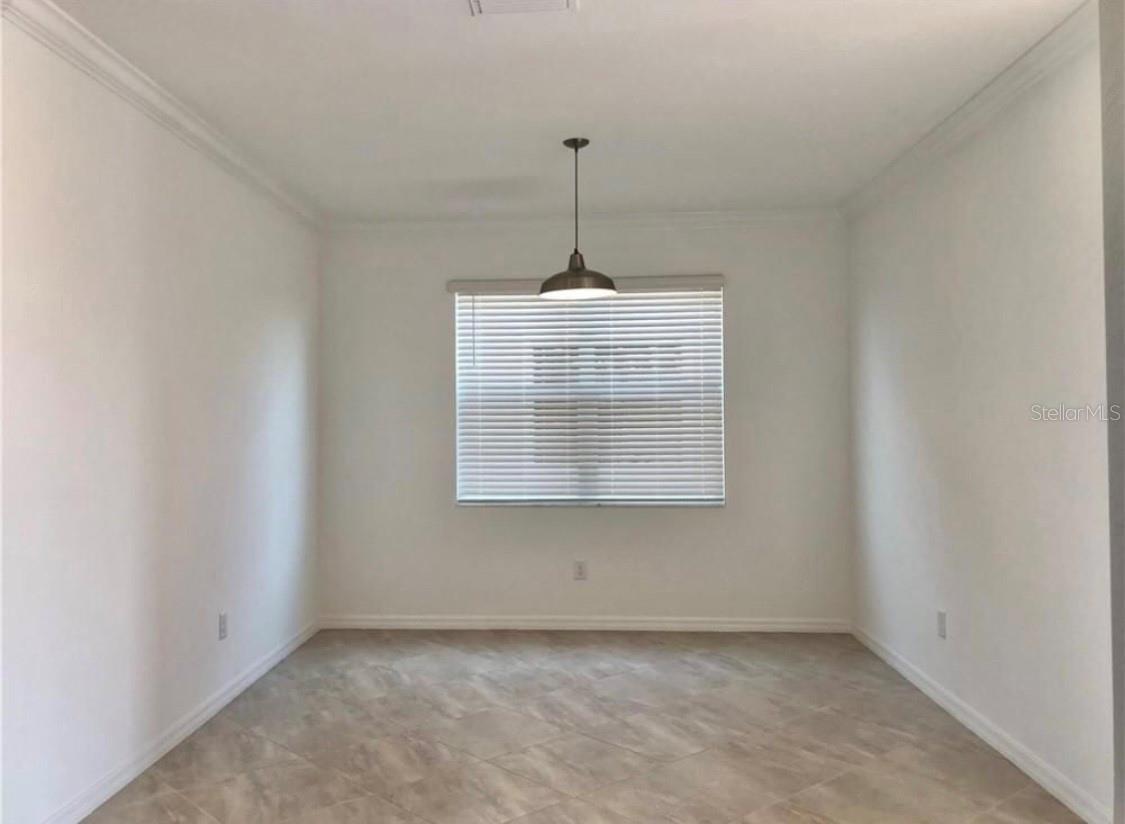 Image 6 of 11 For 17629 Fallen Branch Way