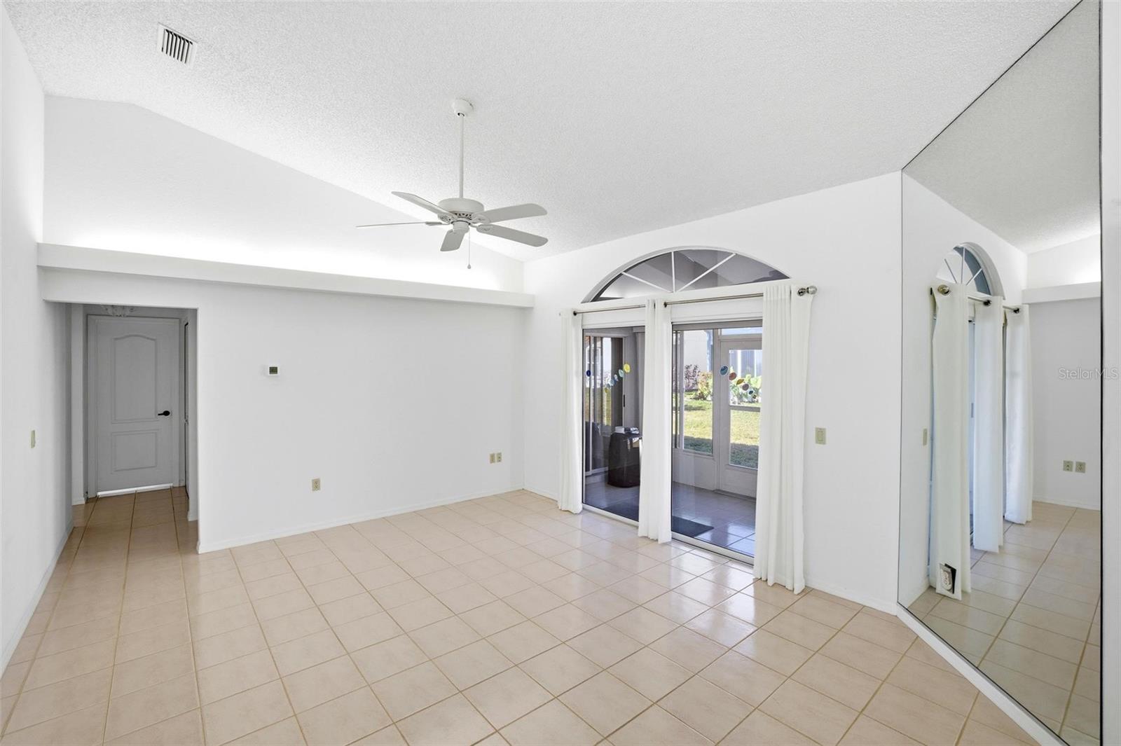 Image 13 of 47 For 4132 Salernes Avenue 3095