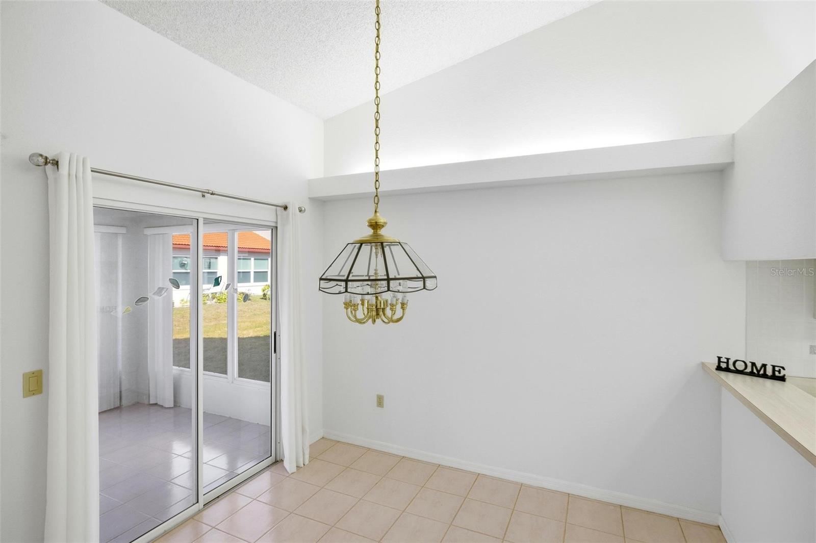 Image 14 of 47 For 4132 Salernes Avenue 3095