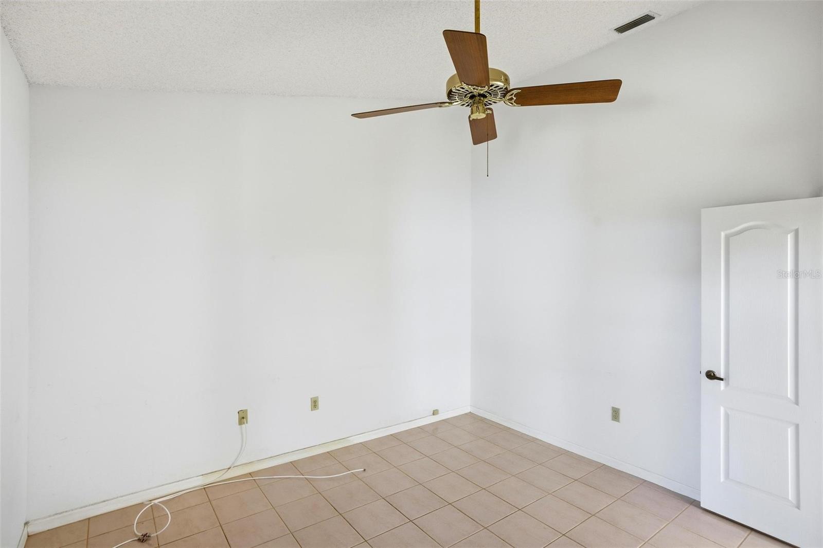 Image 36 of 47 For 4132 Salernes Avenue 3095