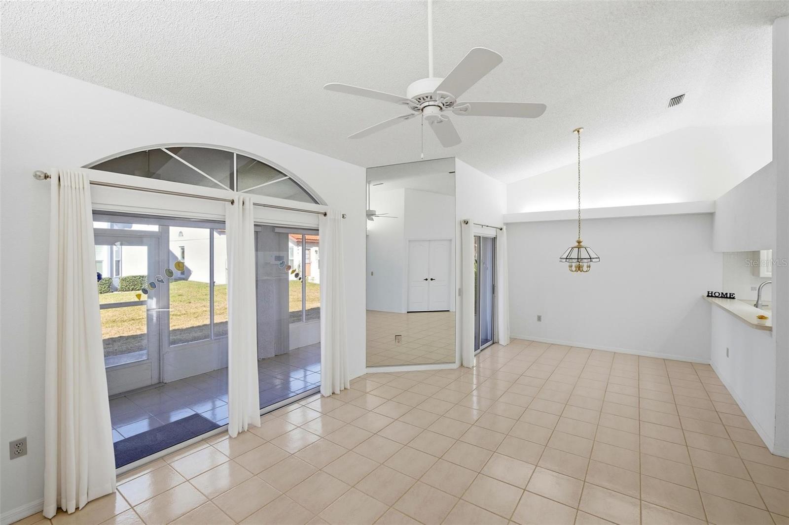 Image 8 of 47 For 4132 Salernes Avenue 3095