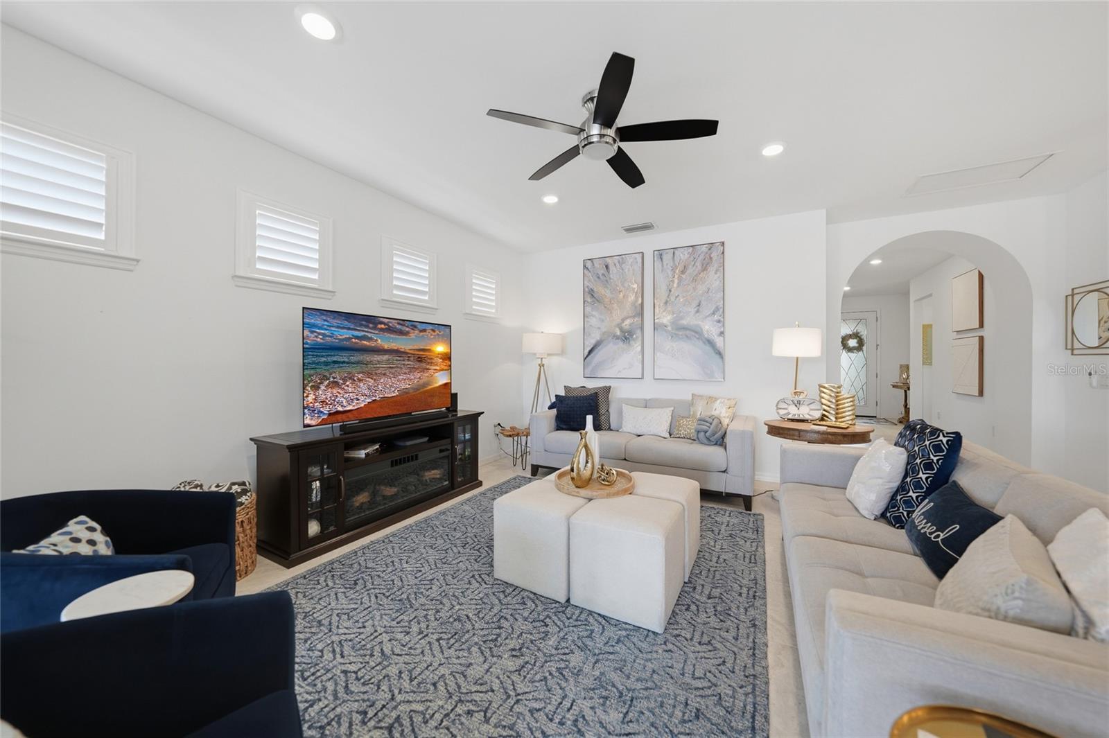 Image 13 of 60 For 13351 Esposito Street