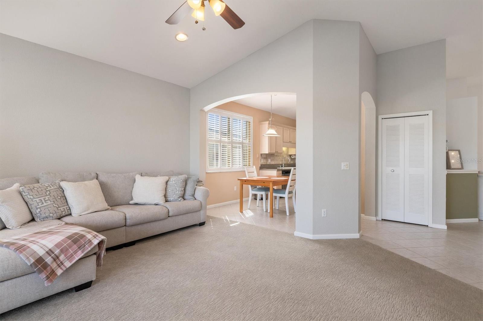 Image 14 of 52 For 3322 Grand Vista Court 203