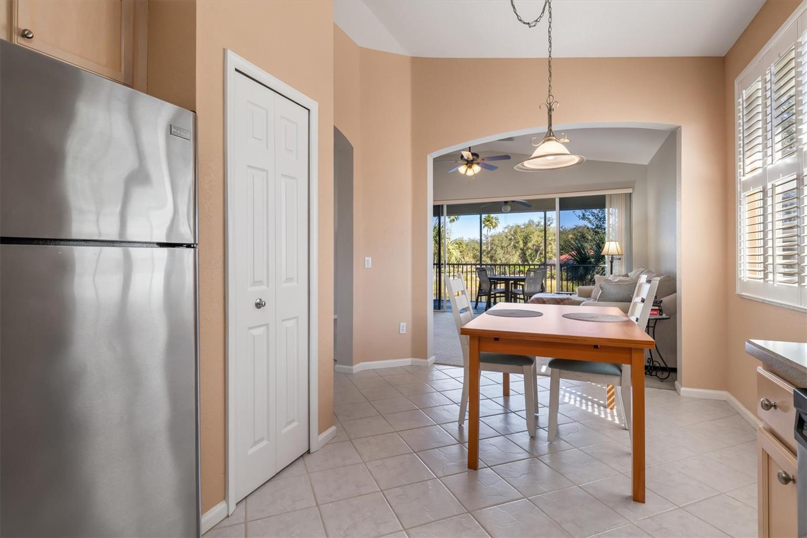 Image 19 of 52 For 3322 Grand Vista Court 203