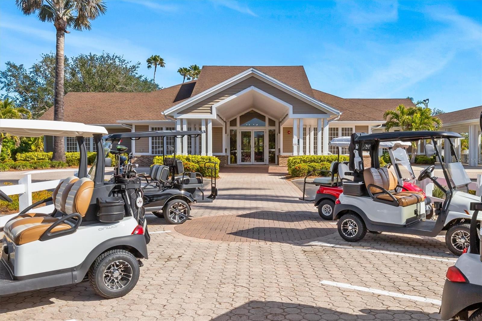 Image 43 of 52 For 3322 Grand Vista Court 203