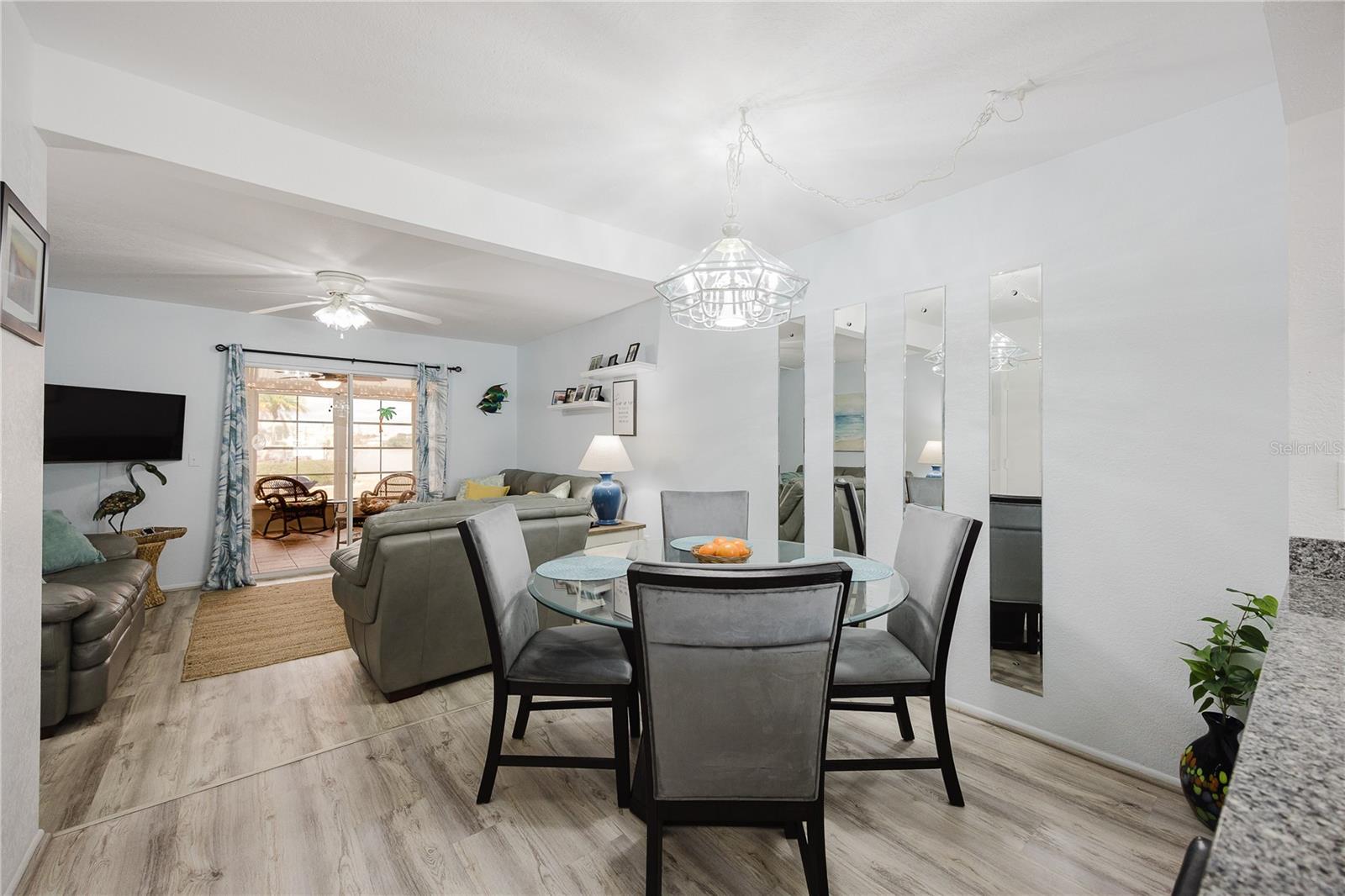 Image 10 of 33 For 26282 Rampart Boulevard 204