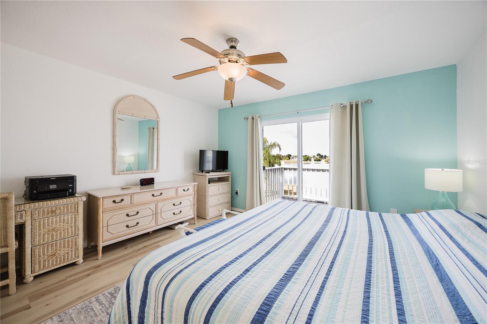 Image 20 of 33 For 26282 Rampart Boulevard 204