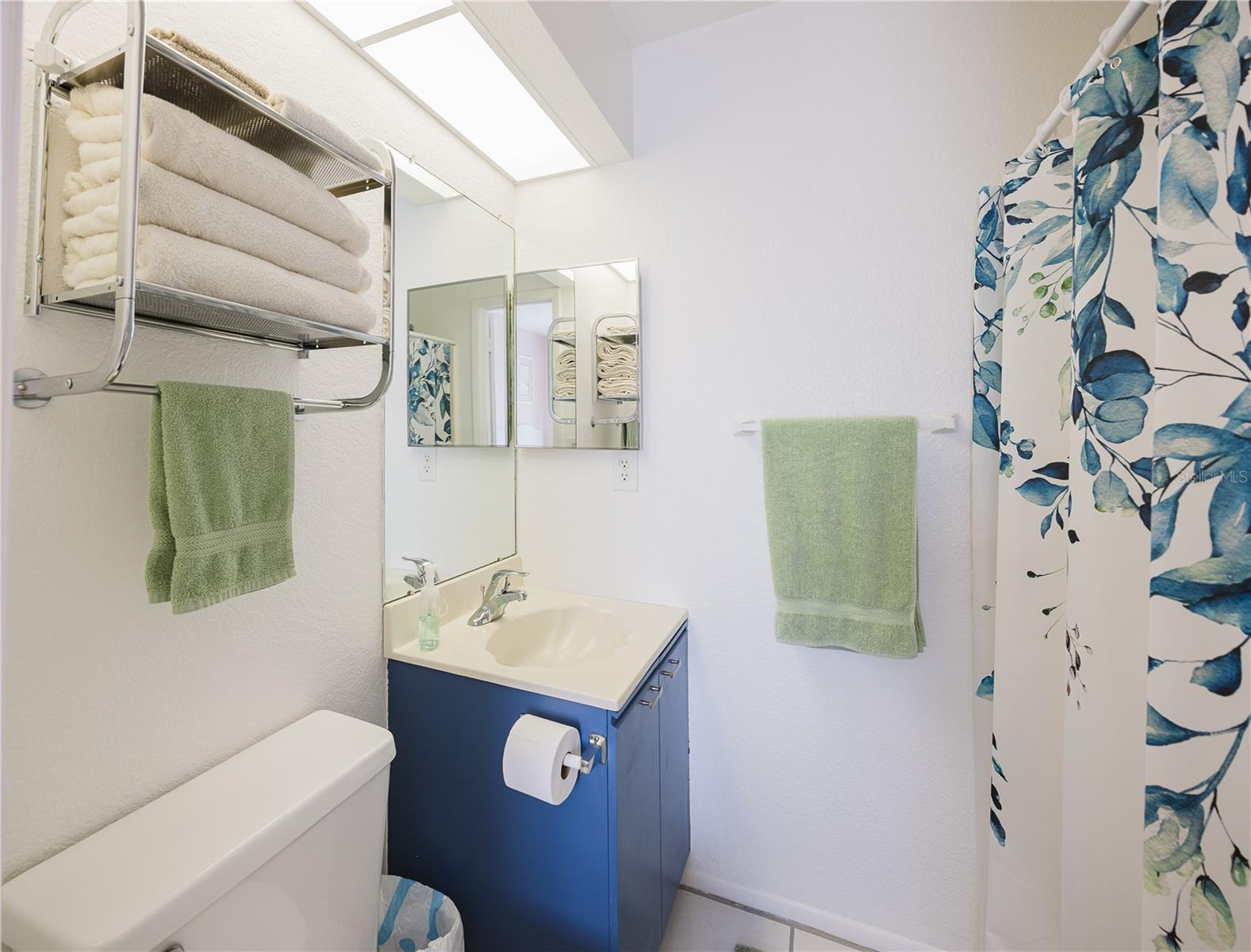 Image 26 of 33 For 26282 Rampart Boulevard 204