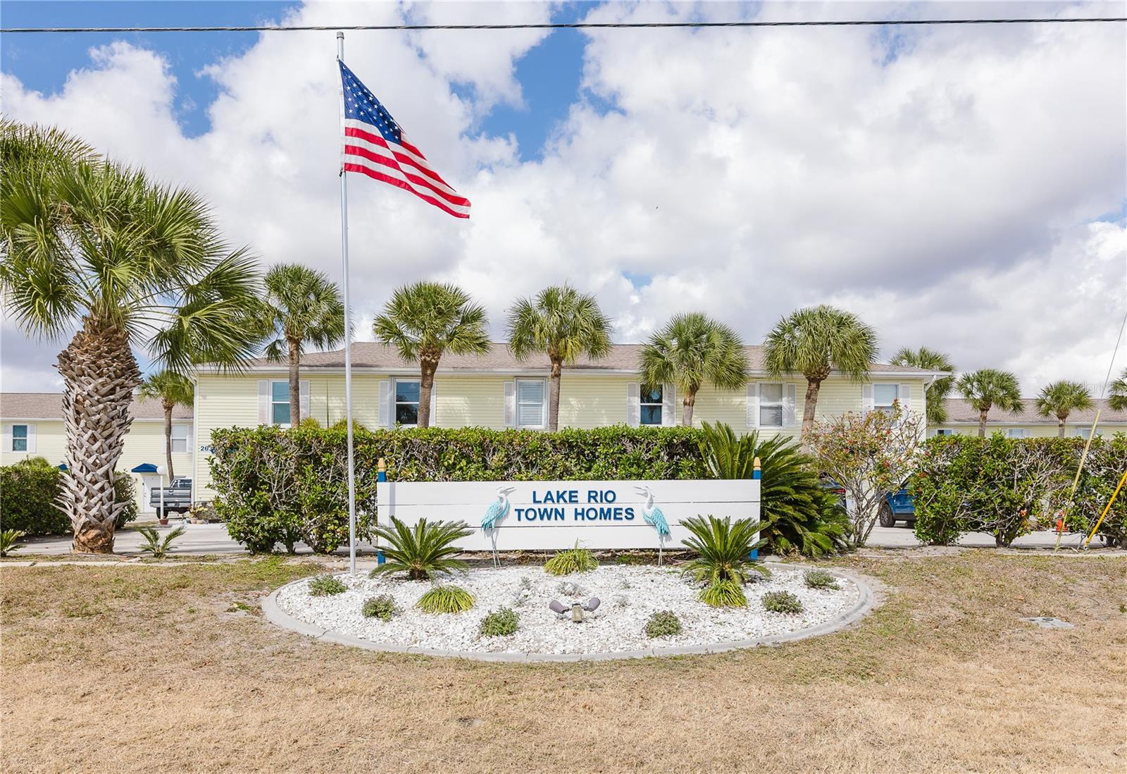 Image 4 of 33 For 26282 Rampart Boulevard 204