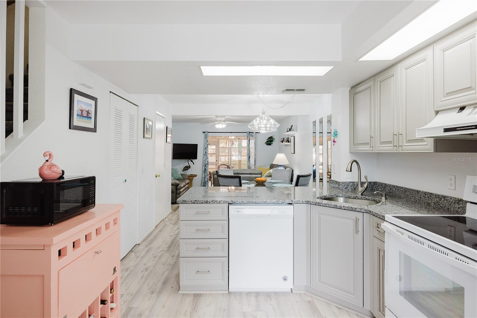 Image 5 of 33 For 26282 Rampart Boulevard 204