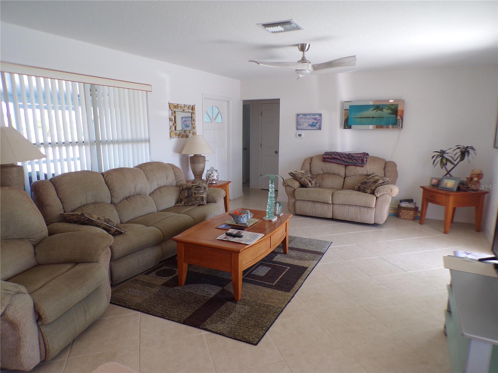 Image 5 of 32 For 27097 Omni Lane