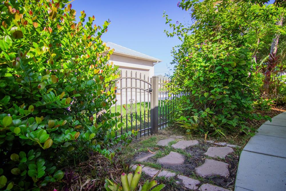 Image 61 of 63 For 3656 Peace River Drive