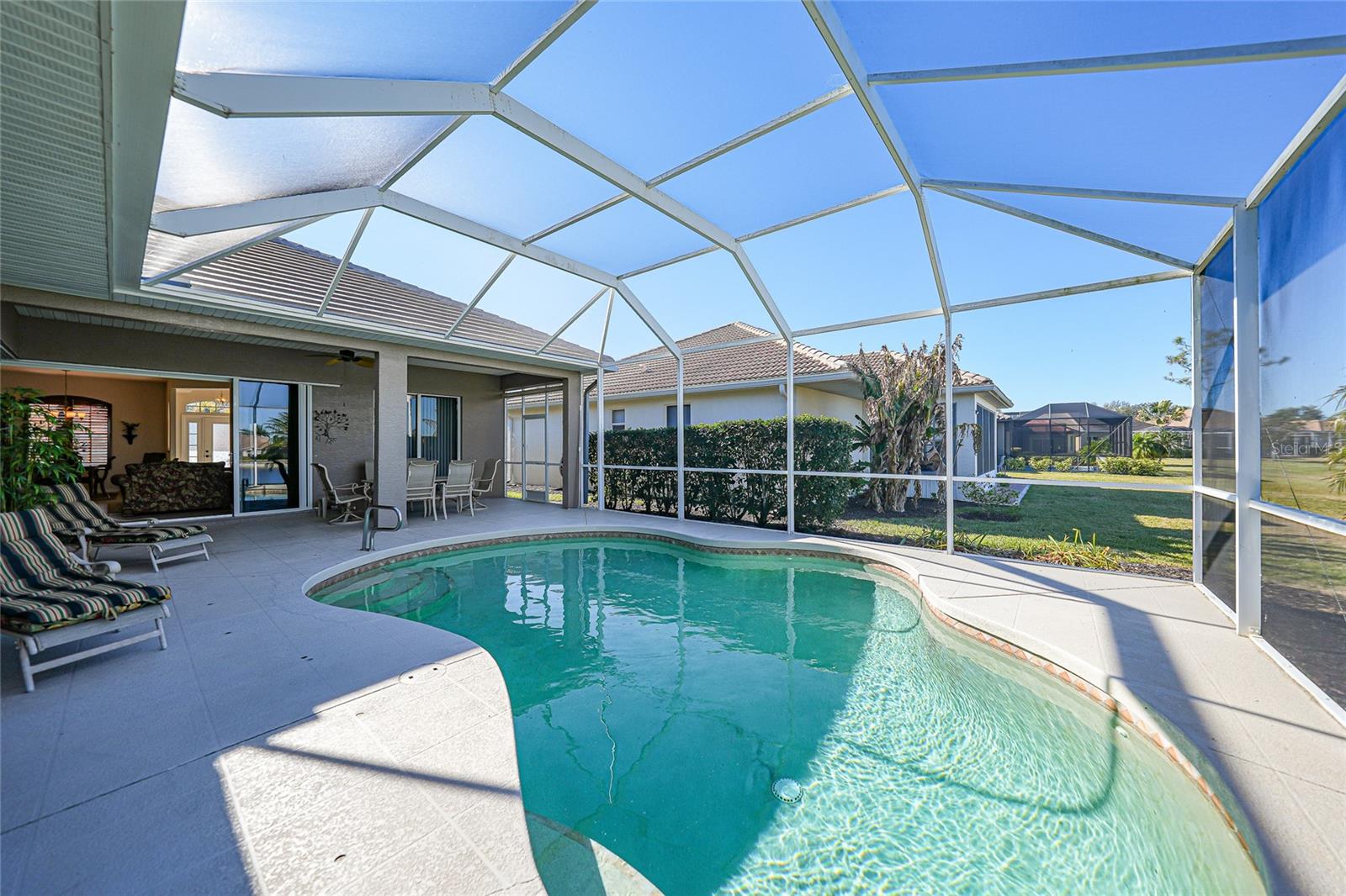 Image 26 of 33 For 1923 Coconut Palm Circle