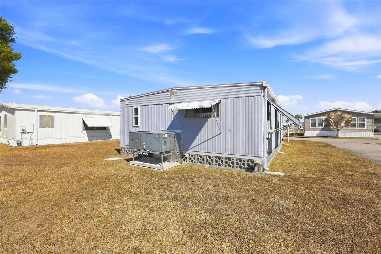 Image 15 of 29 For 3 Mockingbird  A3