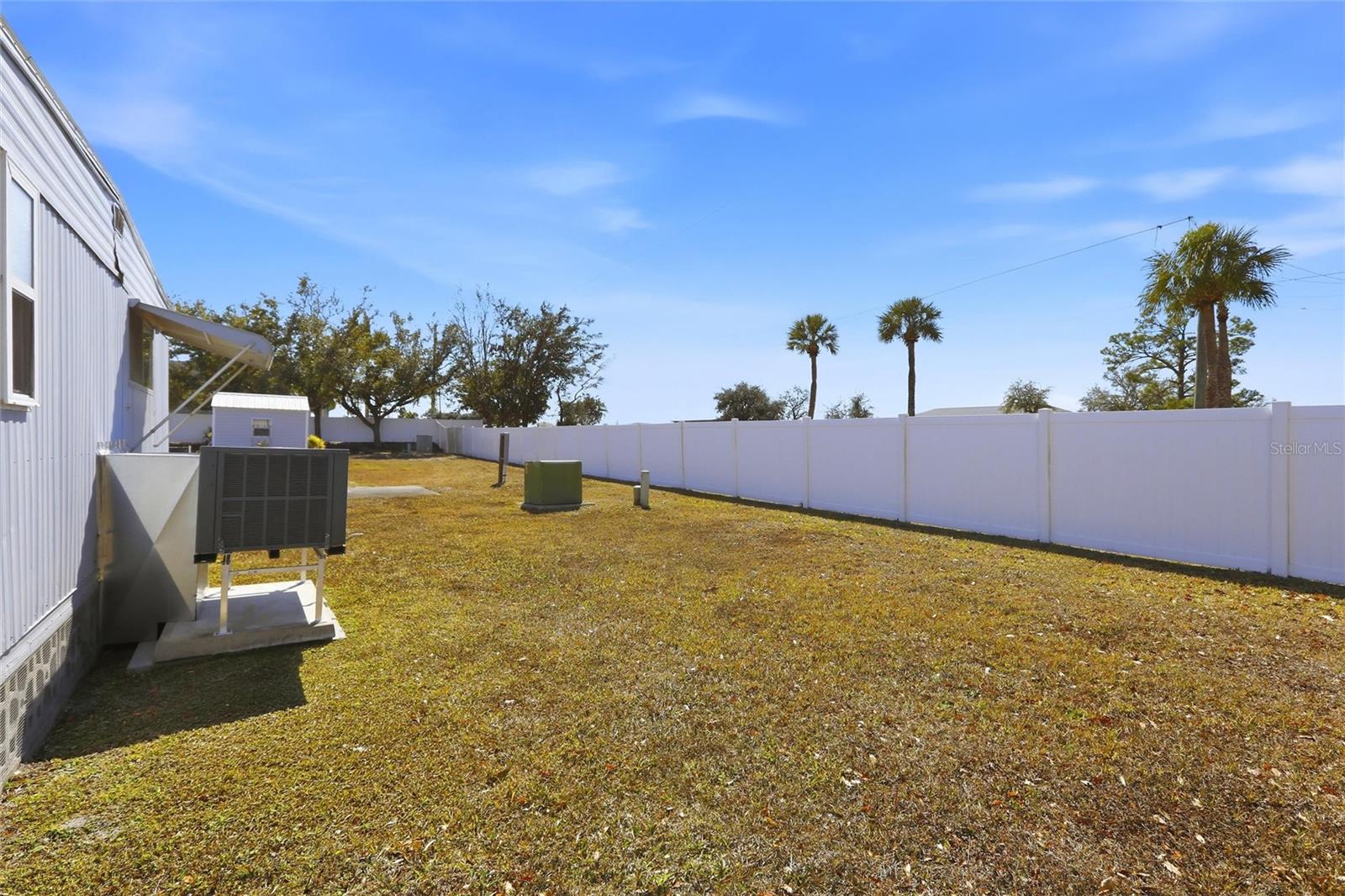 Image 17 of 29 For 3 Mockingbird  A3