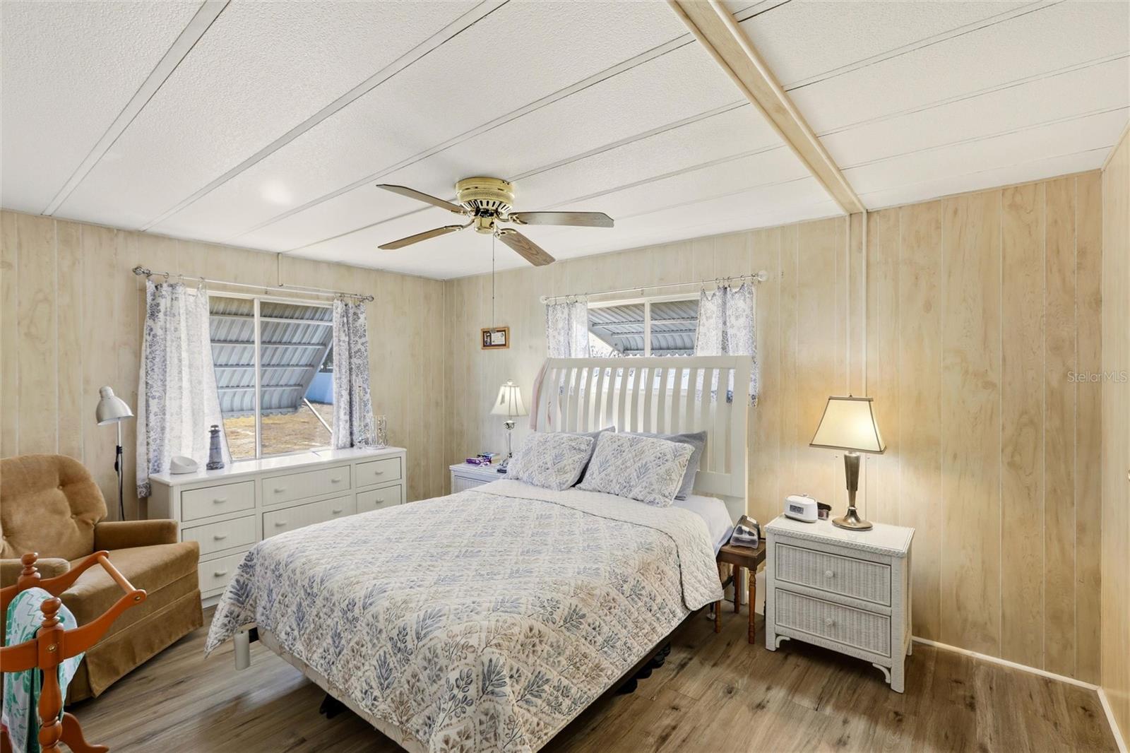 Image 26 of 29 For 3 Mockingbird  A3