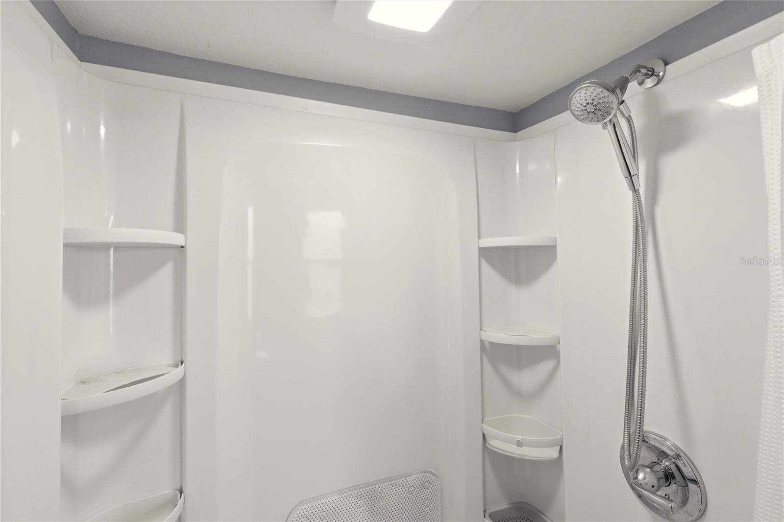 Image 4 of 29 For 3 Mockingbird  A3