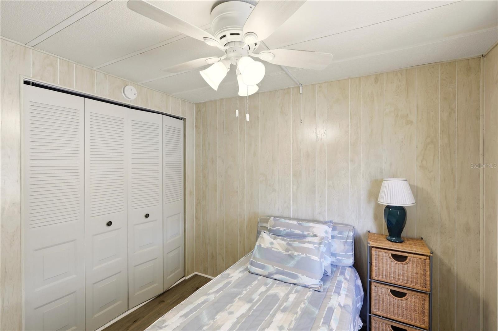 Image 7 of 29 For 3 Mockingbird  A3