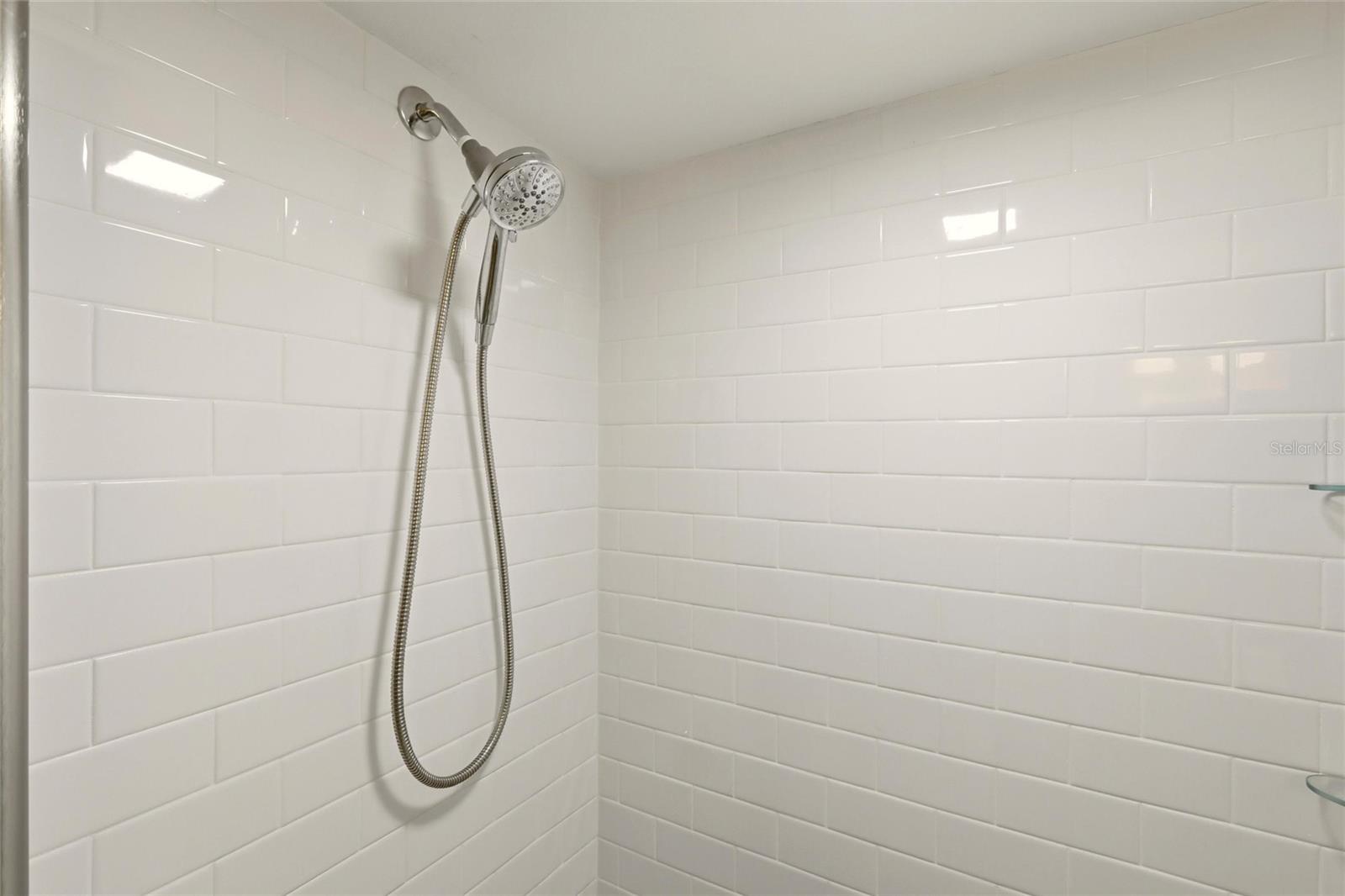 Image 9 of 29 For 3 Mockingbird  A3