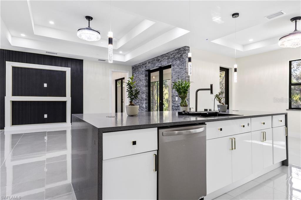 Image 12 of 43 For 26049 Cuneo Road