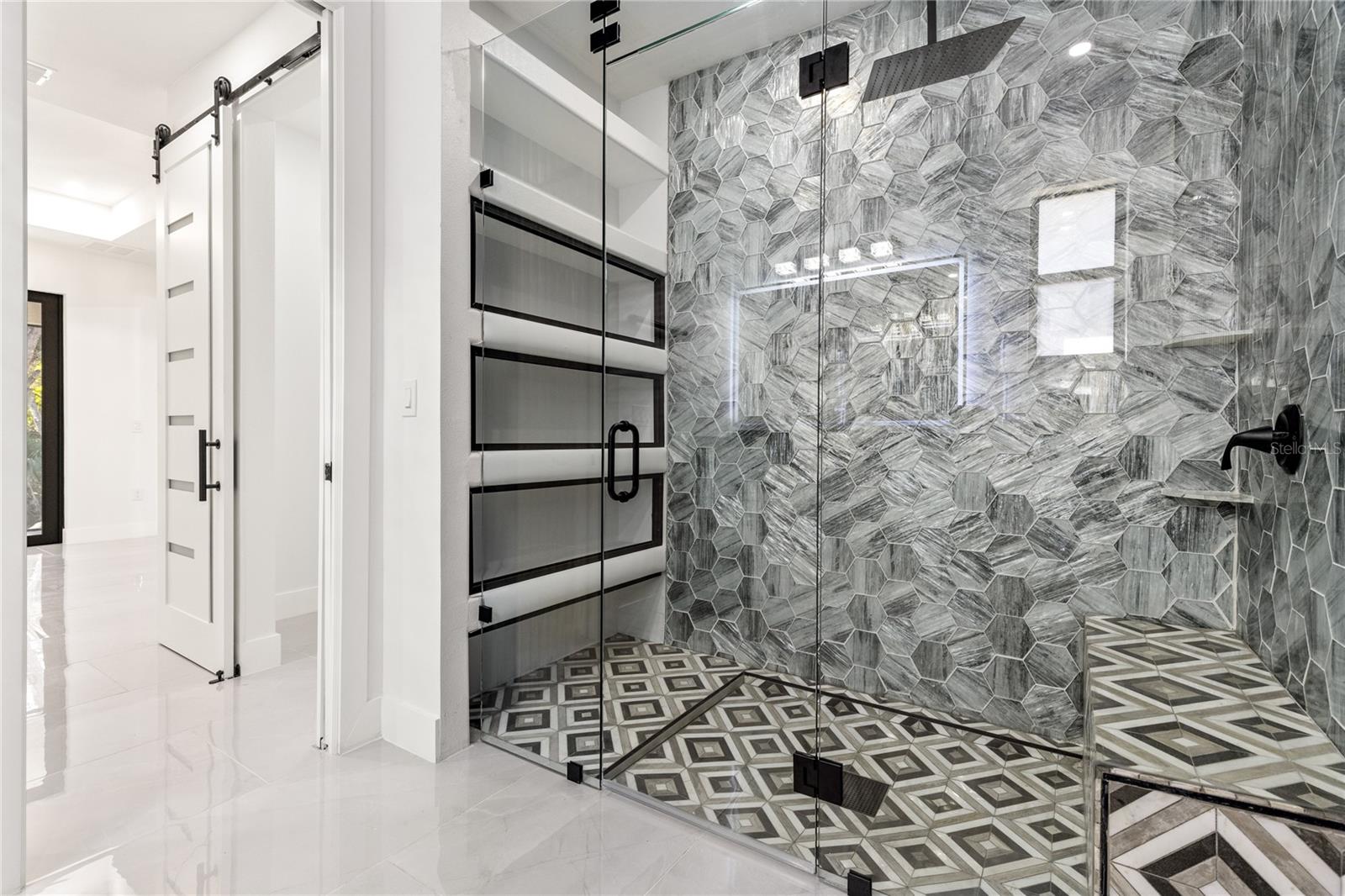 Image 28 of 43 For 26049 Cuneo Road