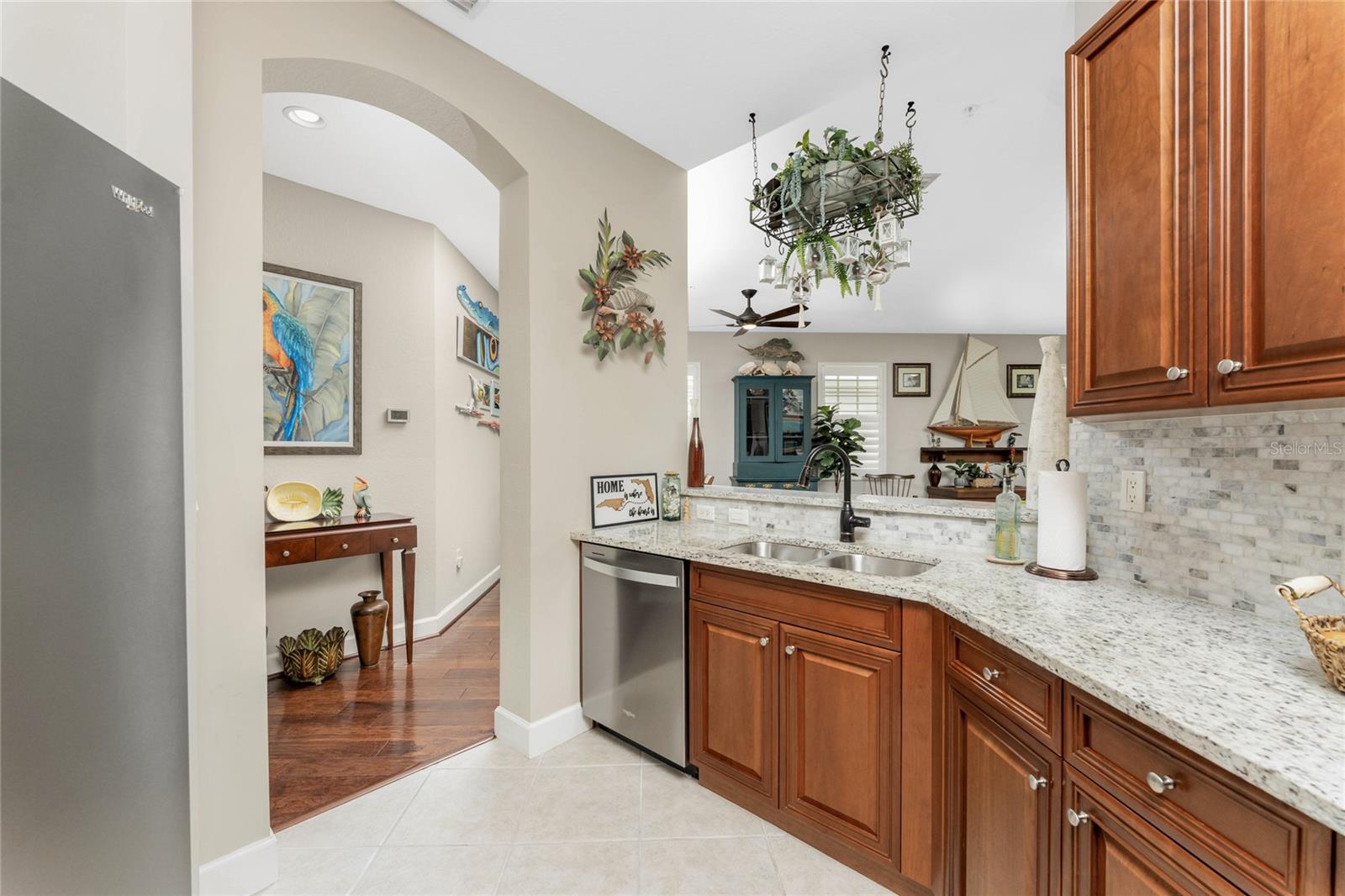 Image 11 of 52 For 17094 Acapulco Road 321