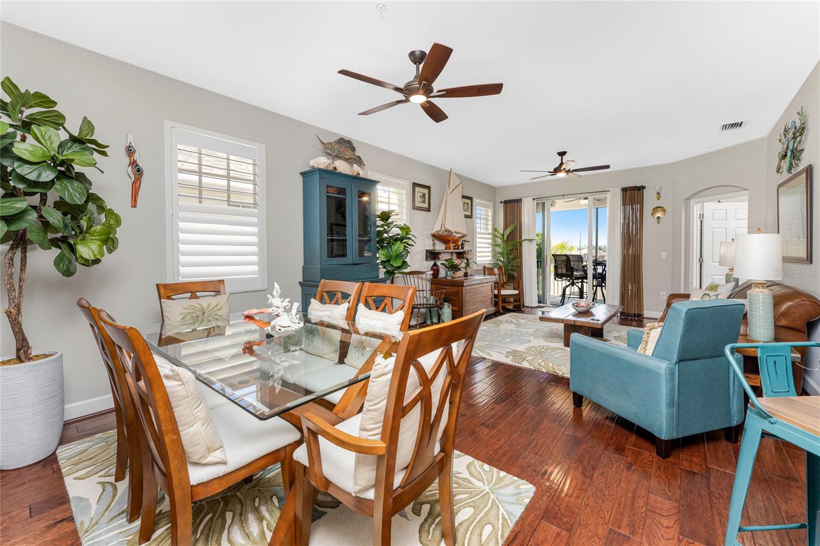 Image 15 of 52 For 17094 Acapulco Road 321